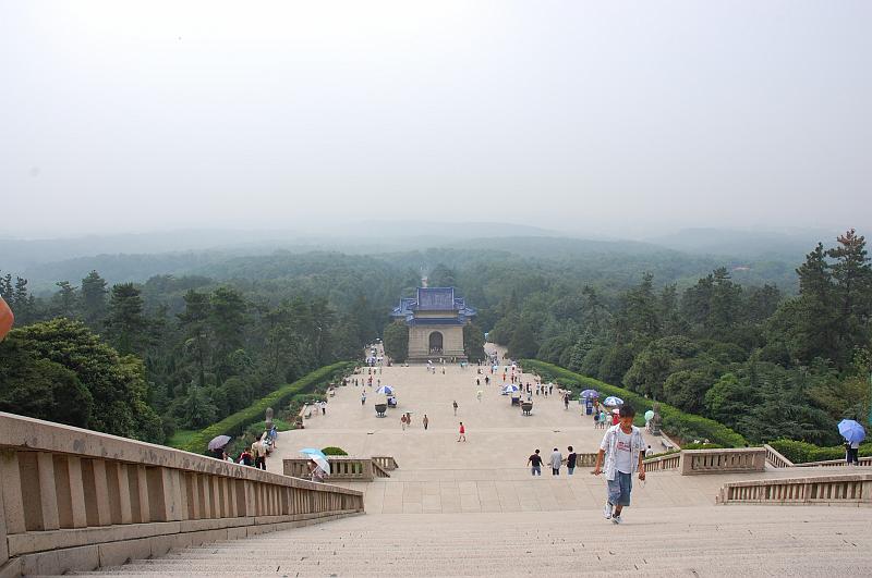 02-Mausoleum vo Dr. Sun Yatsen_015.JPG